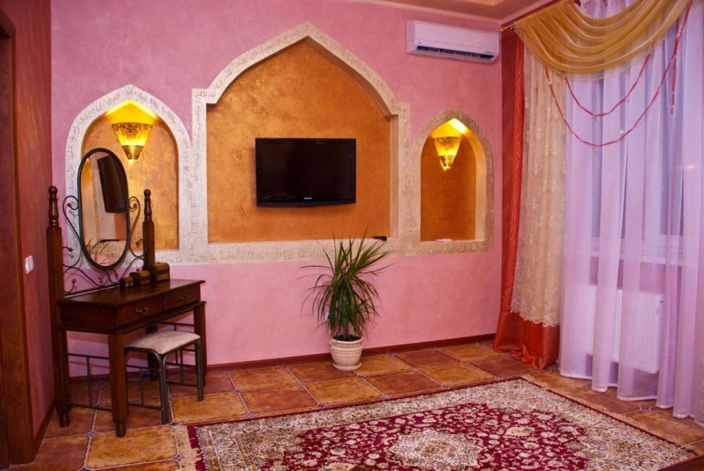 Coliseum Hotell Khmelʼnytsʼkyy Rum bild