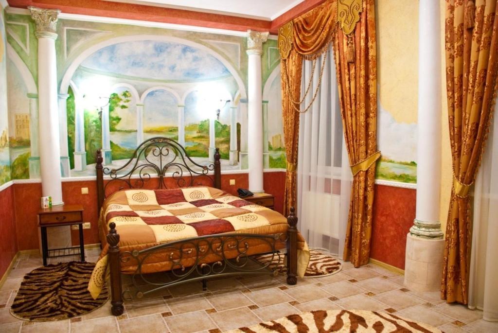 Coliseum Hotell Khmelʼnytsʼkyy Rum bild